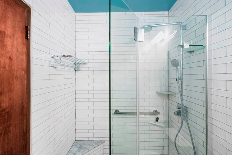 Examples to Inspire Your Tub to Shower Conversion
