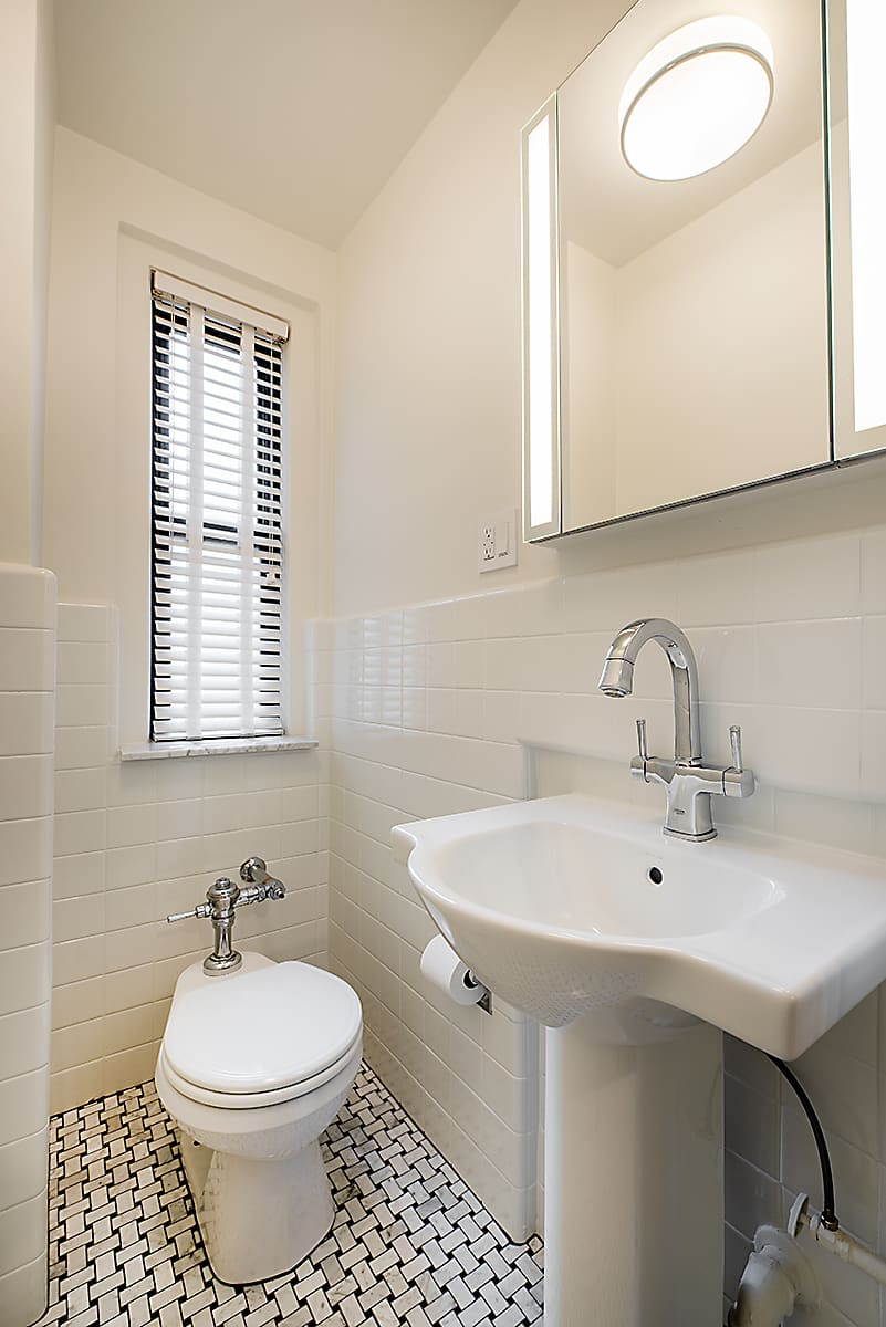 1230 Park Avenue 7B Bathroom5