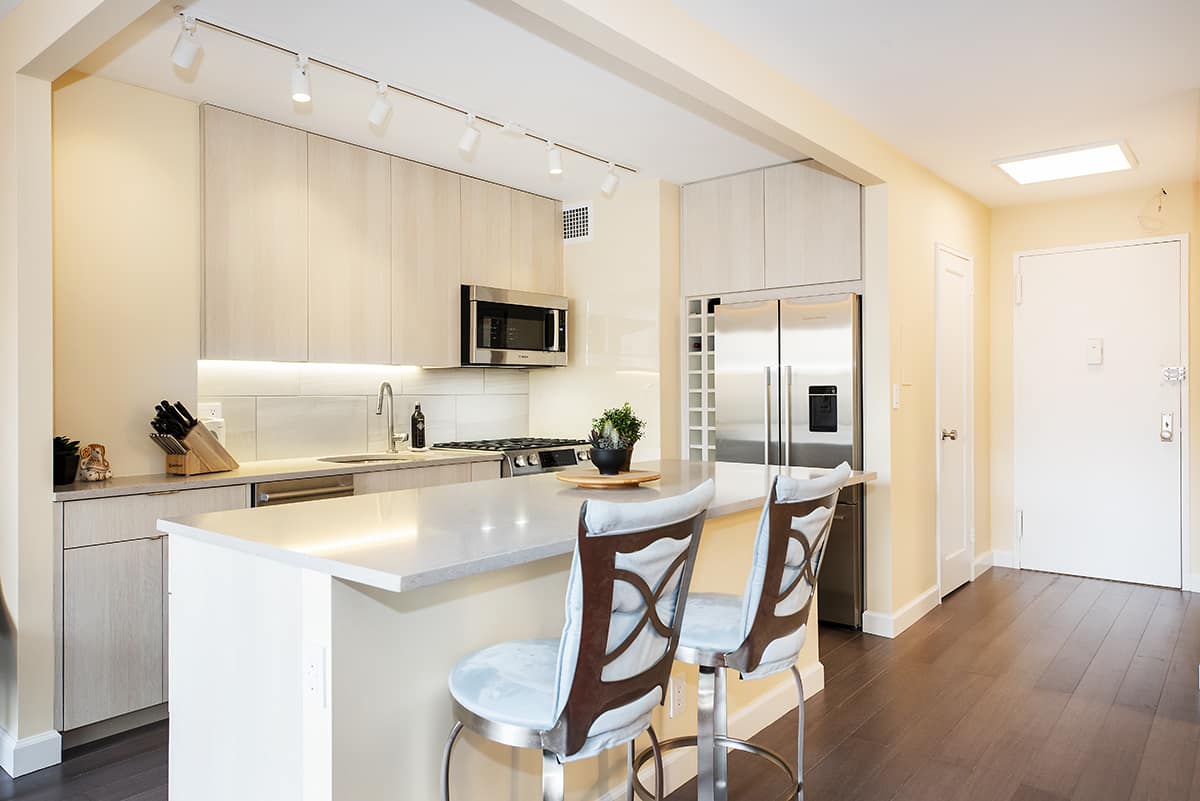 142 West End Avenue 7L Kitchen3 1