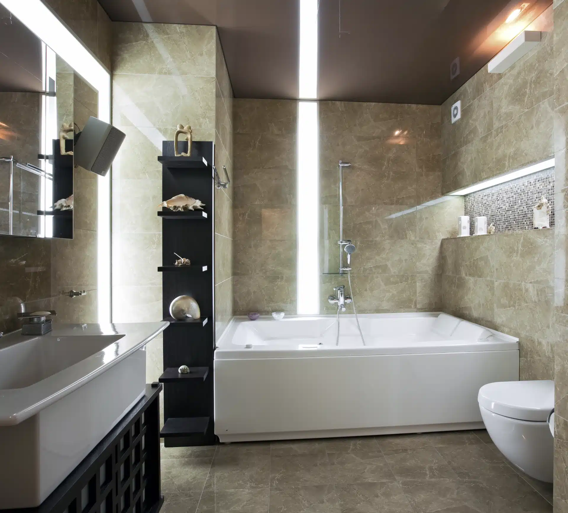 Lighting Features In Bathroom