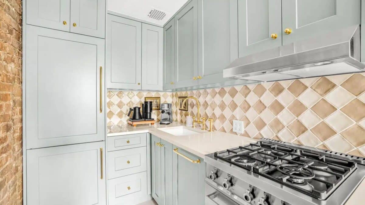 Finished open-concept Upper West Side apartment renovation